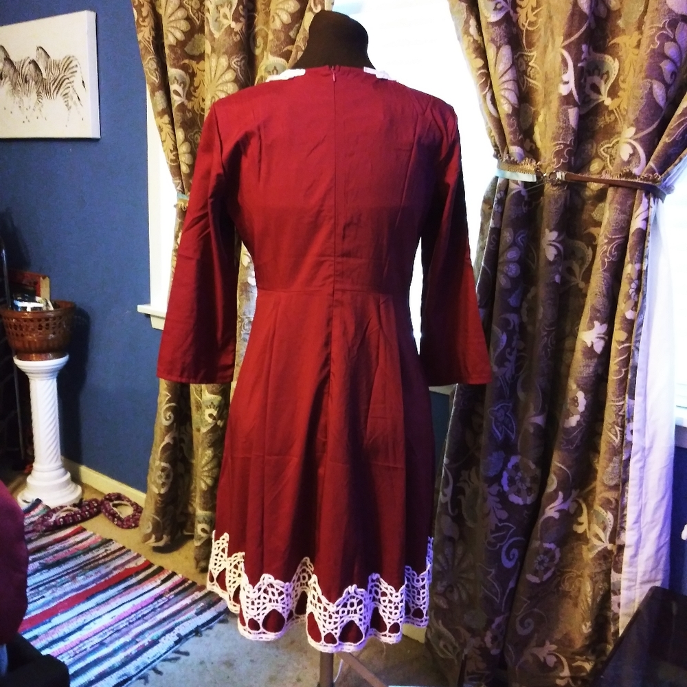 Dress - Picture 5 of 8